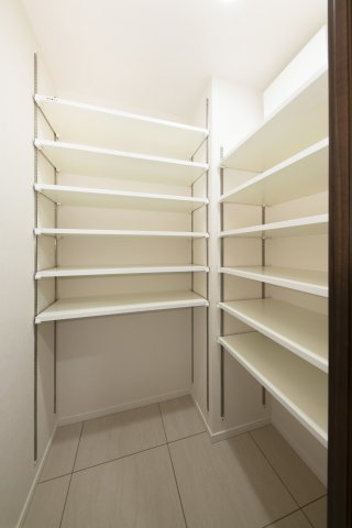 リビオメゾン南砂町812号室 玄関