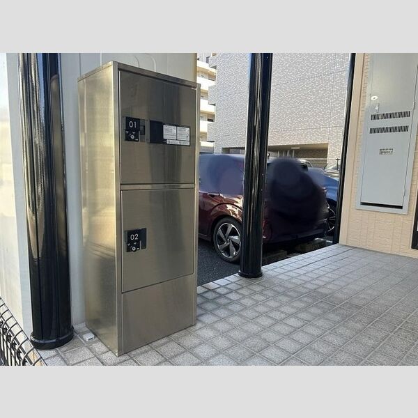 グリーンハイツ 宅配ボックス