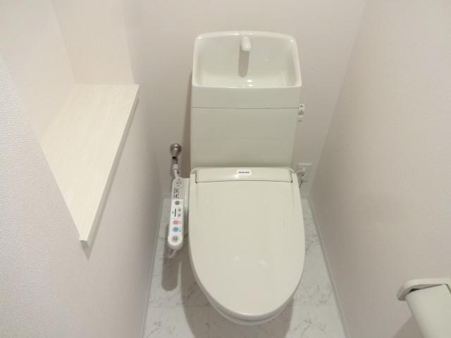 ＳＴＥＬＬＡ　ＫＯＵＳＥＩ（ステーラ　コーセイ）202号室 シャワー付トイレ