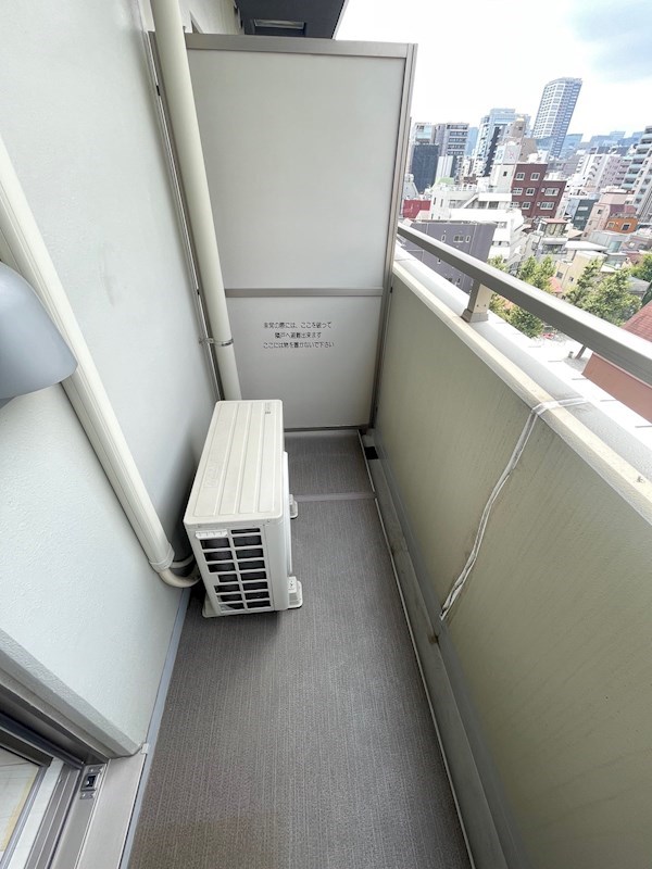 レジディア新御徒町Ⅱ5階 バルコニー