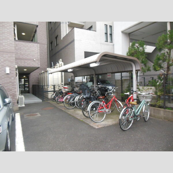 シャイニーヒル 周辺