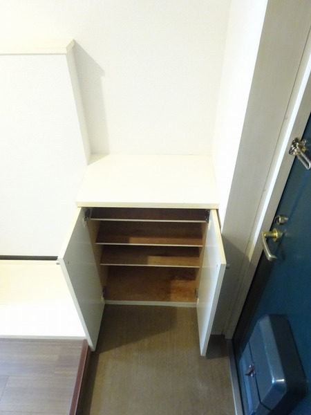 イクス墨田202号室 収納