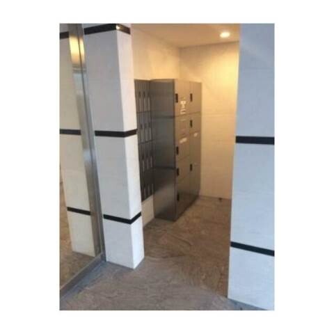 リヴシティ王子弐番館404号室 エントランス