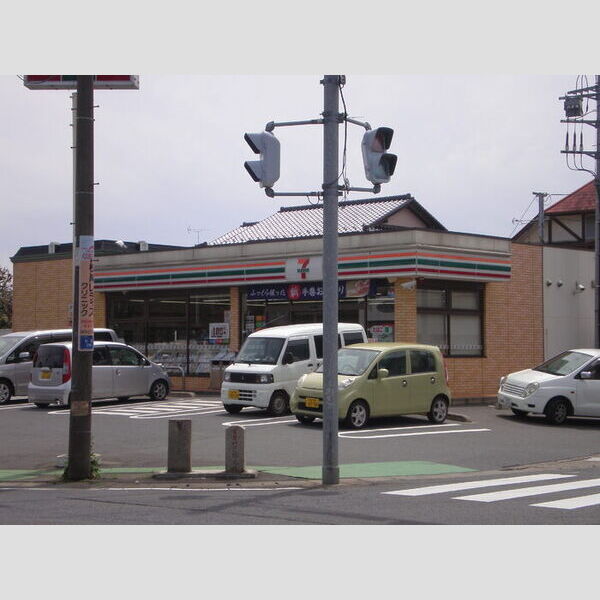 アクイール　A202号室 セブンイレブン富里支店　1113M