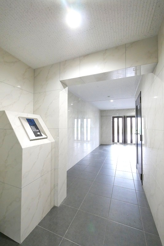 ペアパレス六町1号館4階 外観