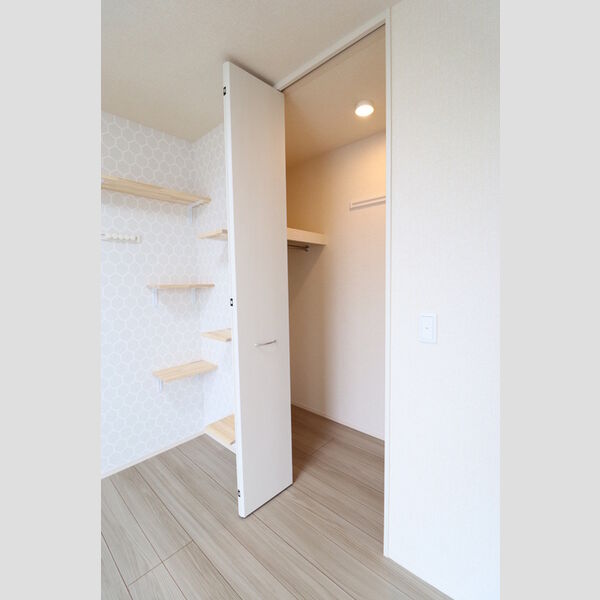 Holy　Lands302号室 ウォークインクローゼット