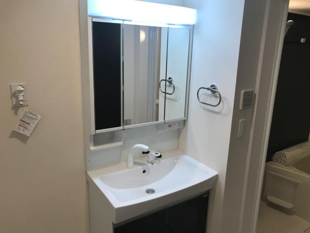 川口市大字安行領根岸　アパート新築工事105号室 洗髪洗面化粧台（イメージ）