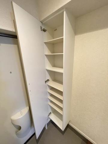 ドルチェ・ビータ西横浜1階 収納