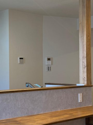 北欧ハウス緑町 キッチン裏にテレビモニターホン