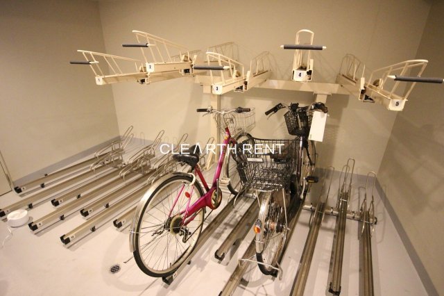 コンシェリア池袋 ＴＨＥ ＲＥＳＩＤＥＮＣＥ ＥＡＳＴ1階 屋内駐輪場