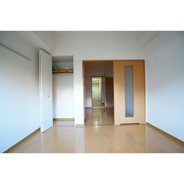 ル・グロワール0101号室 洋室