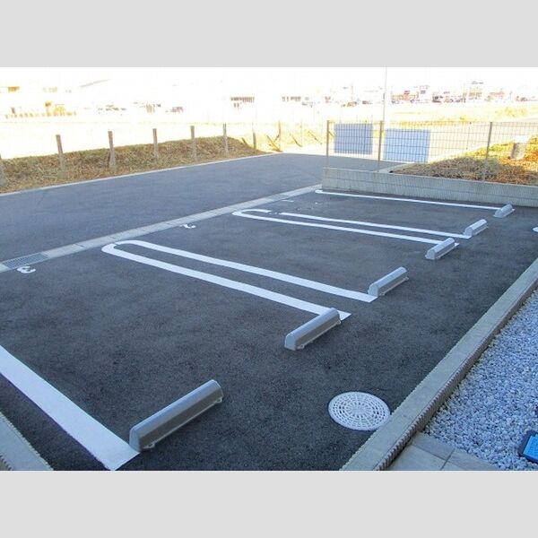 カンチーナ 駐車場