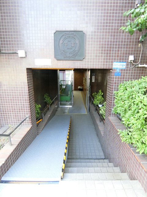 MAC千束コート2階 エントランス