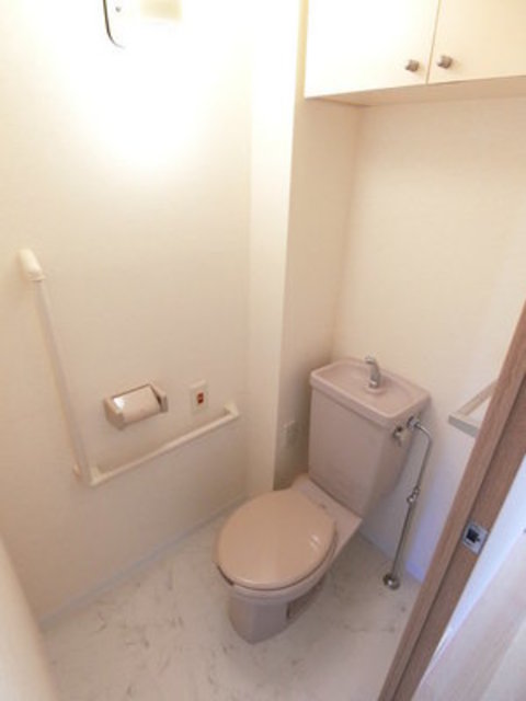 パルク富栄0401号室 トイレ