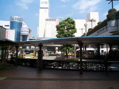 ＯＫＭ（オーケーエム） 厚木サティーまで240ｍ