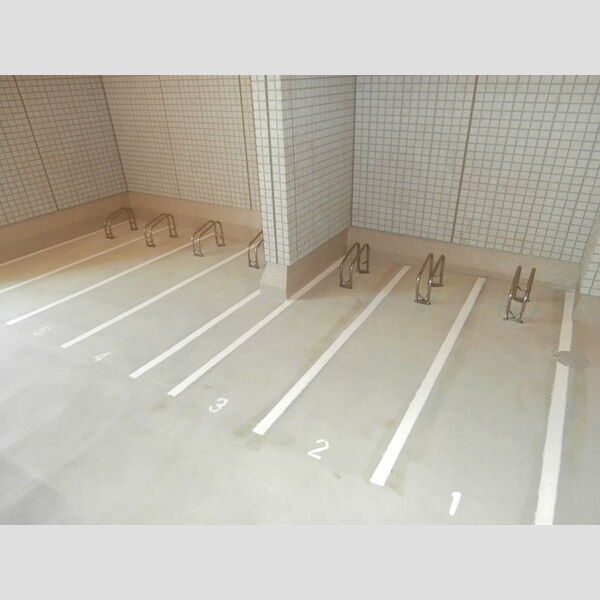 エスペランサ311 駐輪場