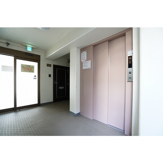 キャッスルマンション鶴間 エレベーターホール