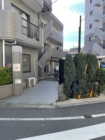 スターライトシティ小茂根203号室 エントランス