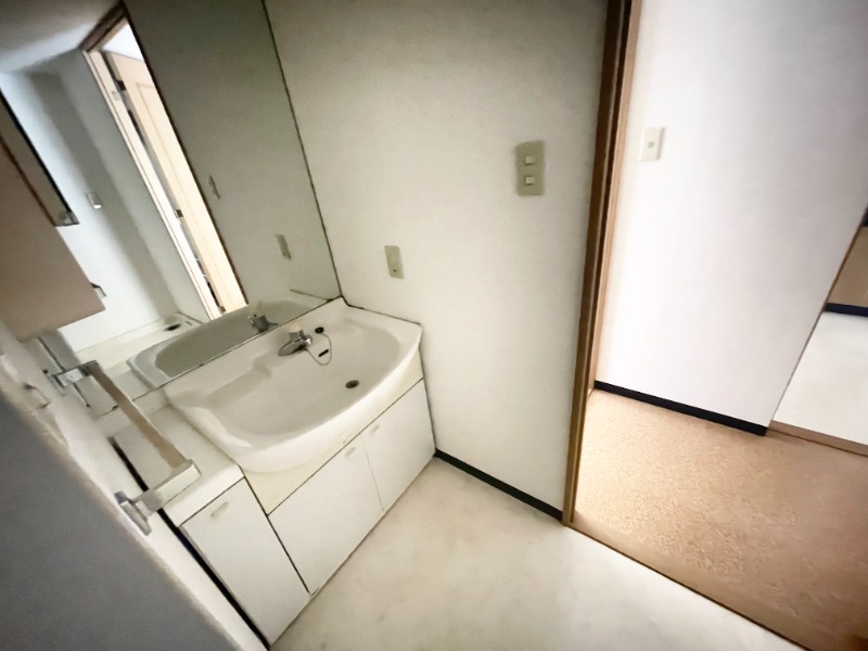 ファインドエル２新宿 ※別号室の写真です。