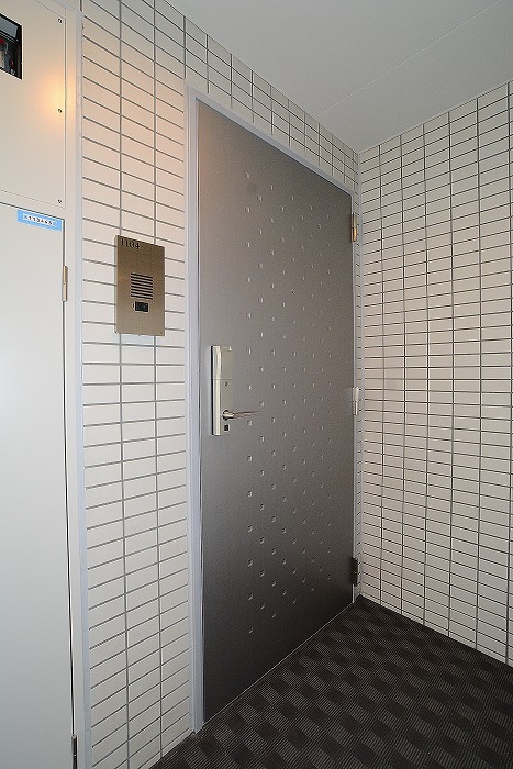 ステージグランデ東池袋駅前3階 玄関ドア