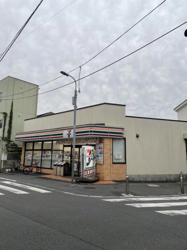 AZEST四つ木 【コンビニエンスストア】セブンイレブン葛飾四つ木1丁目店まで276ｍ