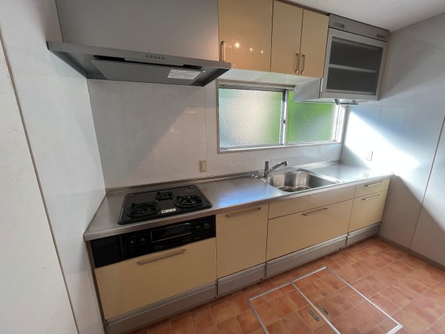 相模原市緑区又野戸建て ガスコンロ、レンジフード新調