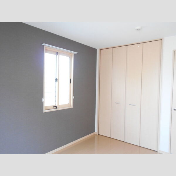 オークヒルズ　壱/弐/参番館参101号室 洋室