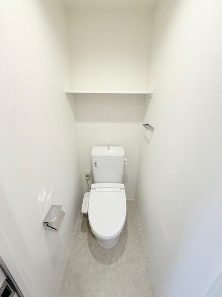 エレミ本蓮沼1階 トイレ
