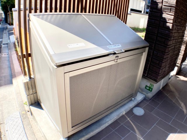 ラパンドール 収集日の前日からごみ捨てOK