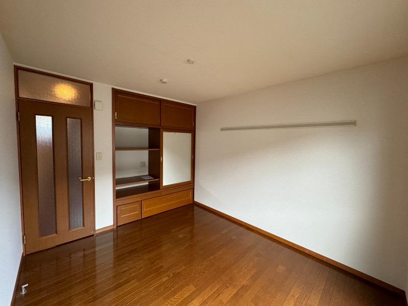 ラ・フェスタ 内観