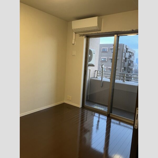 カスタリア荒川1303号室 洋室
