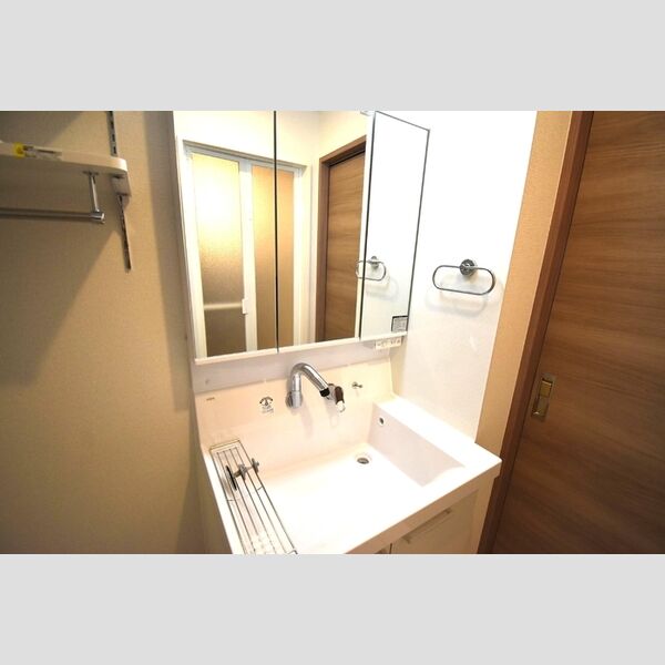 Dフラット乞田 洗髪洗面化粧台