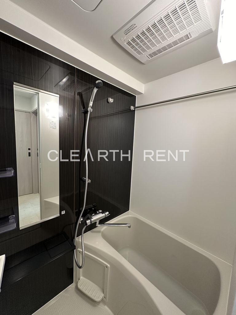 コンシェリア神楽坂 ＣＲＯＳＳＩＡ2階 24時間換気システム付きのバスルーム