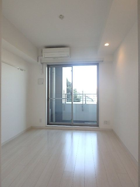 グランド・ガーラ代々木参宮橋 使いやすいリビングです