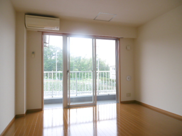 Ｔ｜ｕ４１６ リビング