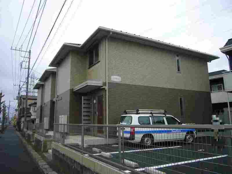ソレイユ狭山ヶ丘1階 外観