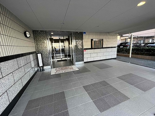 ライオンズガーデン学芸大学4階 エントランス　前回募集時／2023年1月の写真