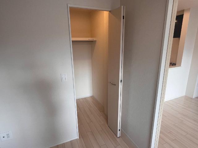 ｃａｓａ　ｓｅｒｅｎａ（カーサ　セレーナ） ウォークインクローゼット