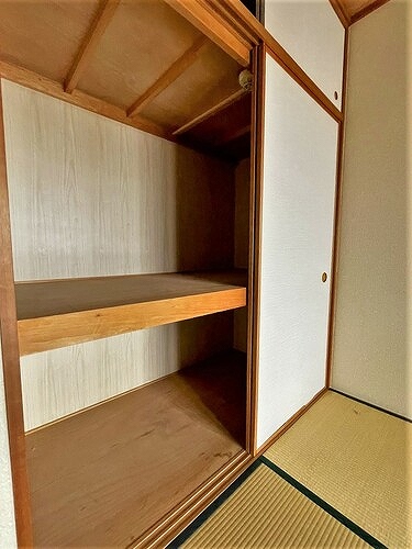 エルザタワー５５5階 押入（和室）