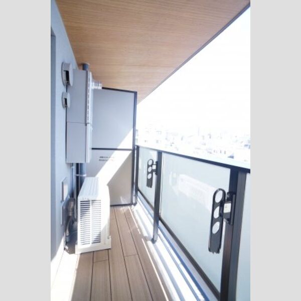 プライムメゾン森下WEST317号室 バルコニー