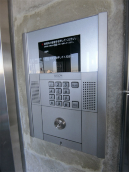 リブリ・新丸子101号室 エントランス