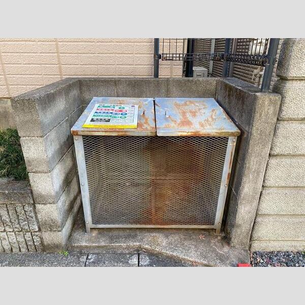 ハイムおもだか ダストボックス