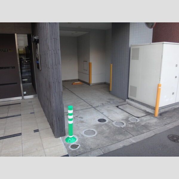 カスタリア住吉0403号室 駐車場