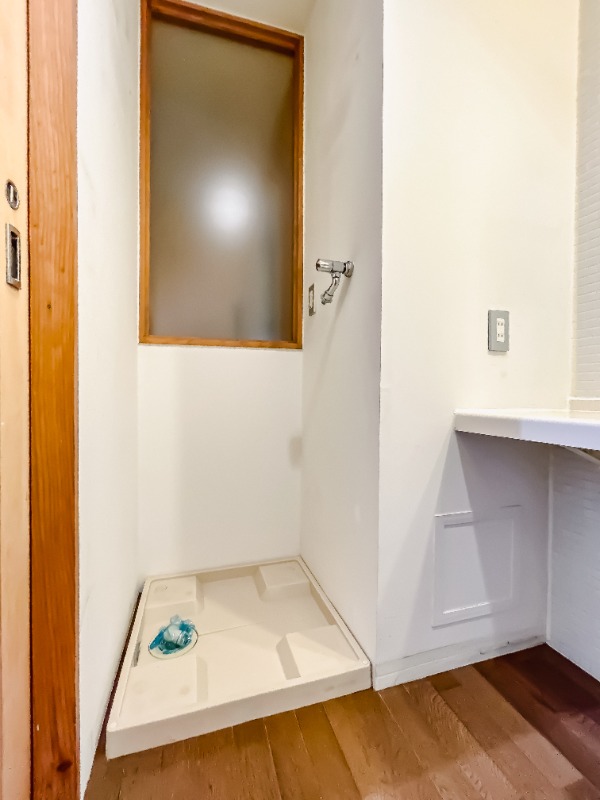 NTPRレジデンス下馬1階 洗濯機置き場