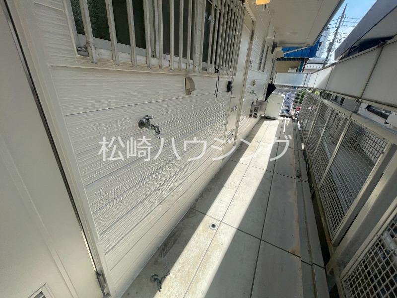 ホワイトヴィラ2階 部屋その他