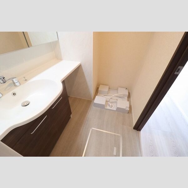 ソレアード 洗面所　洗髪洗面化粧台あり