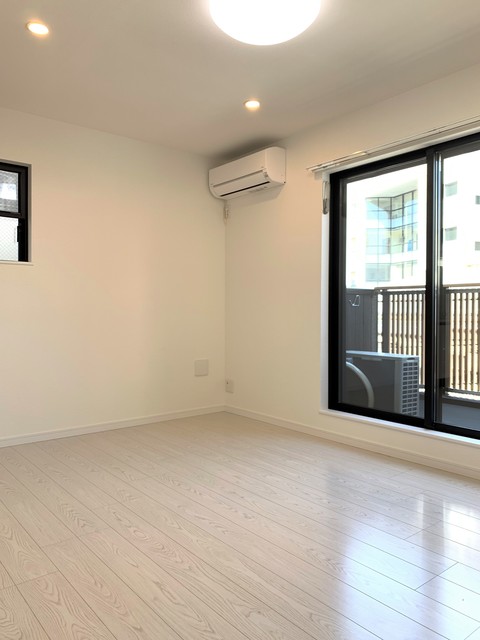 タイド石上 リビング