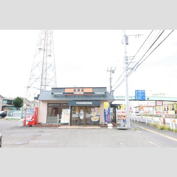 アザレア　B 吉野家17号線上尾店