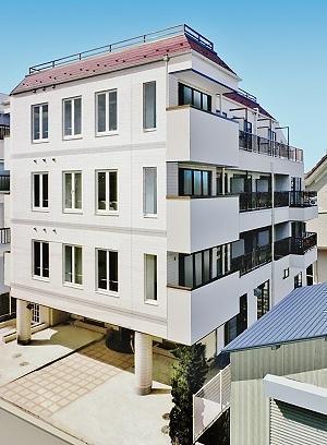 ミラクルイン横浜203号室 部屋横幅300センチ以上の広々ゆったり生活