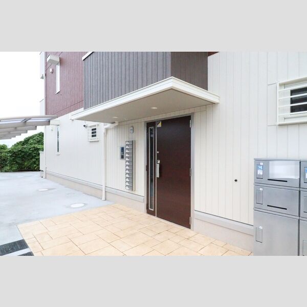 フリードルム本郷303号室 エントランス